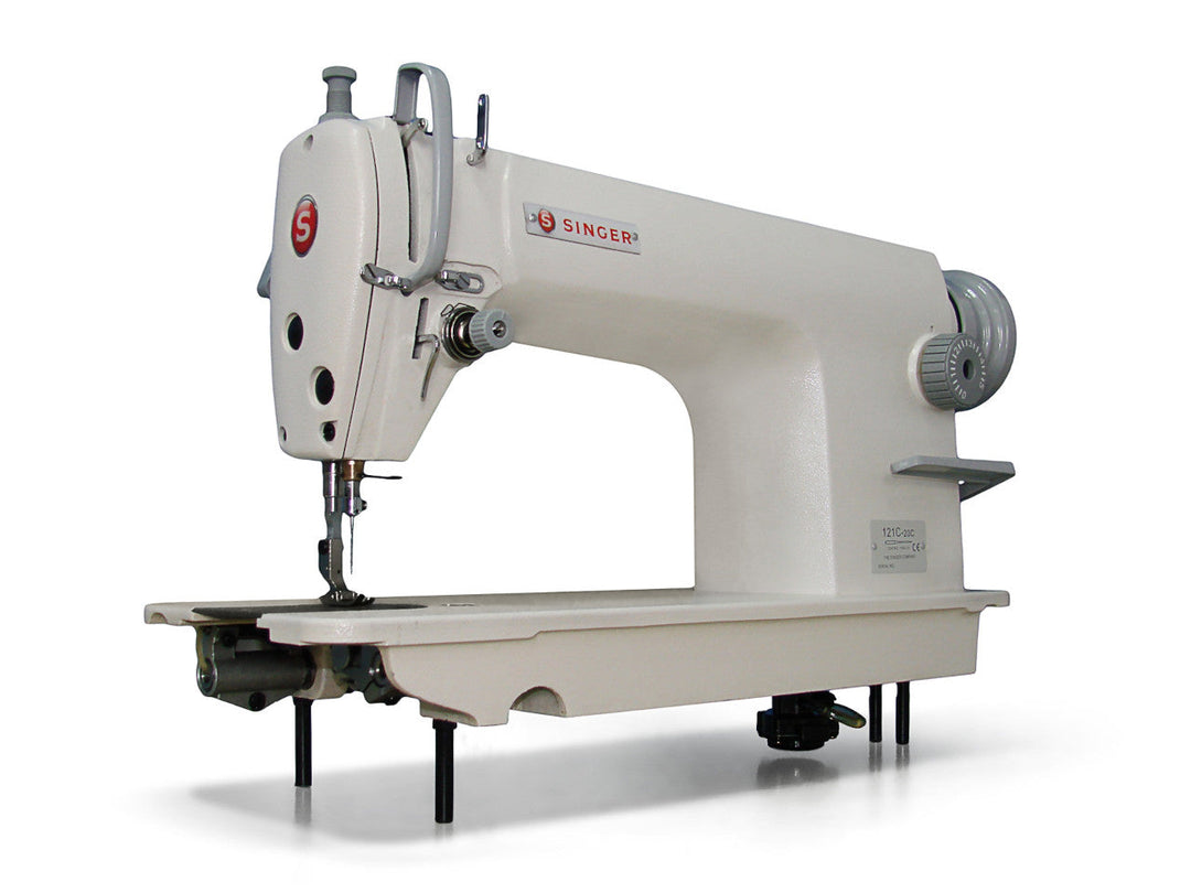 SINGER 131C-30 Straight Lockstitch Industrial Sewing Machine